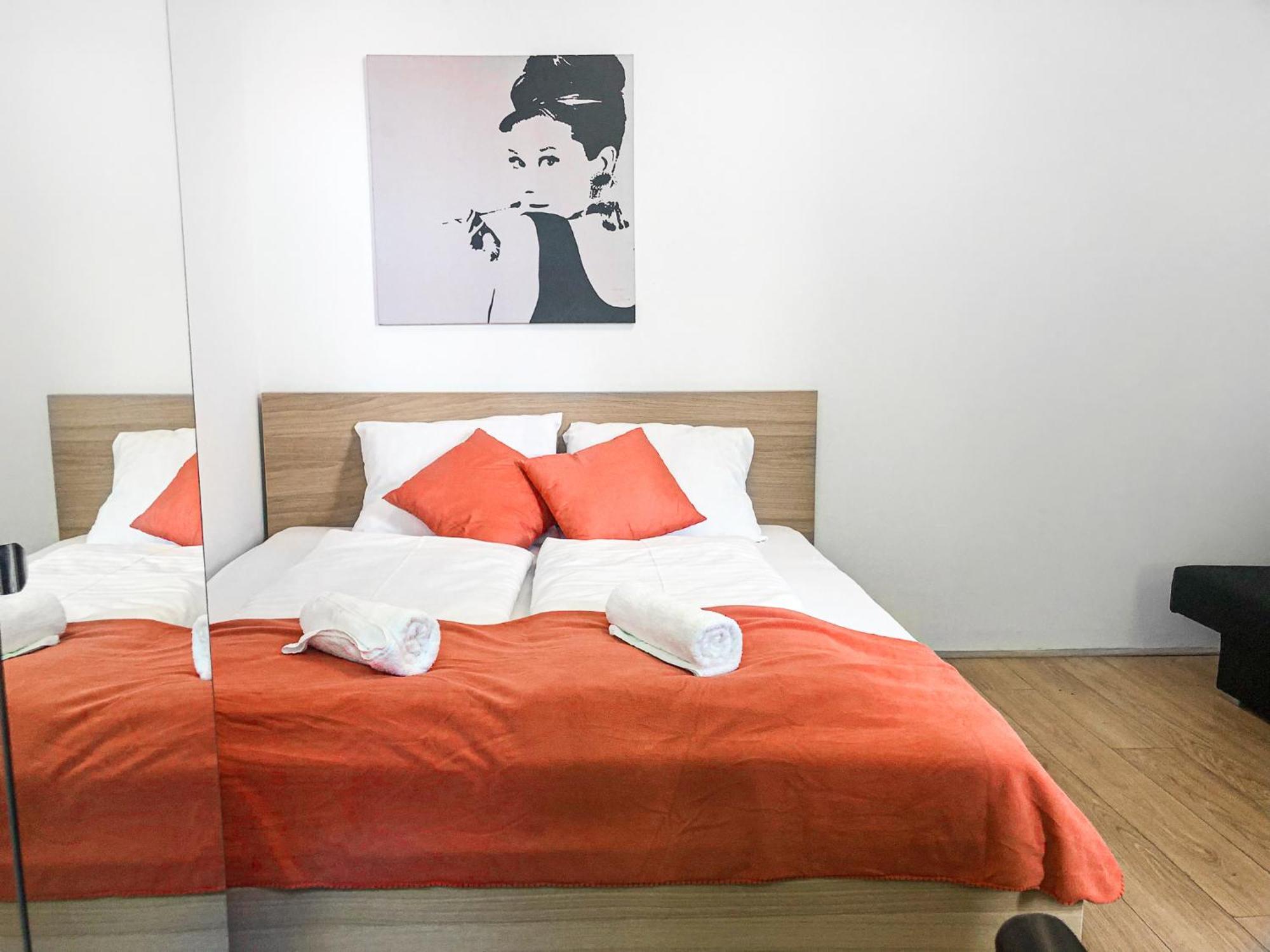 Relaxing 2-Bed Apartment For Extended Visits Viena Exterior foto